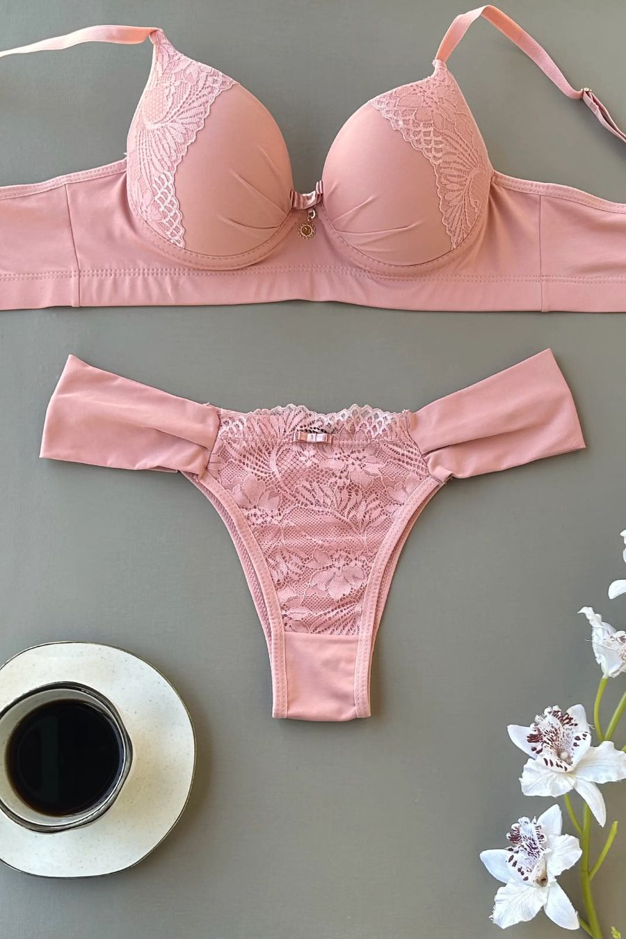 Lace Set with Reinforced Support Band